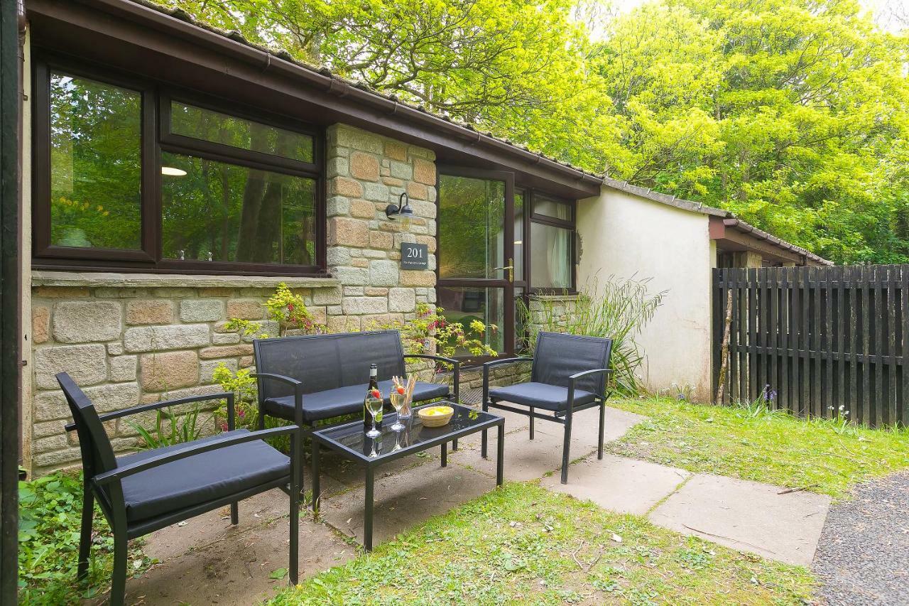 Cosy Woodland Home Uny Lelant Exterior foto